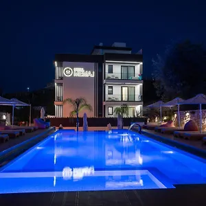 Hotel Memmaj